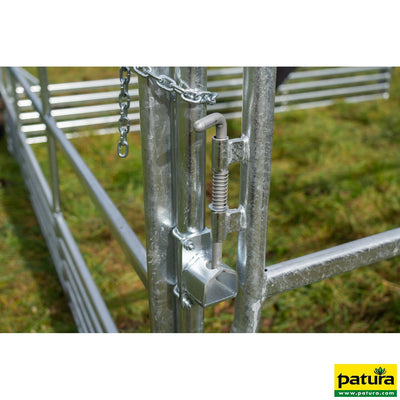 Backstop in the gangway frame for catching and handling systems for sheep, galvanized