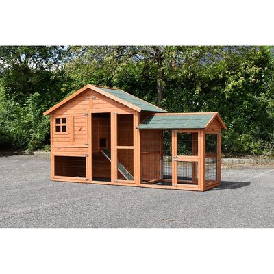 rabbit-hutch-holiday-medium-with-additional-exit